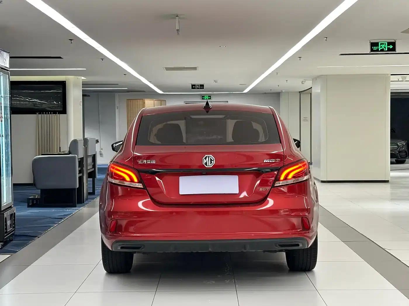 MG6 2019 20T Automatic Trophy Racing Edition + BOSE Deluxe Sound System — миниатюра 6