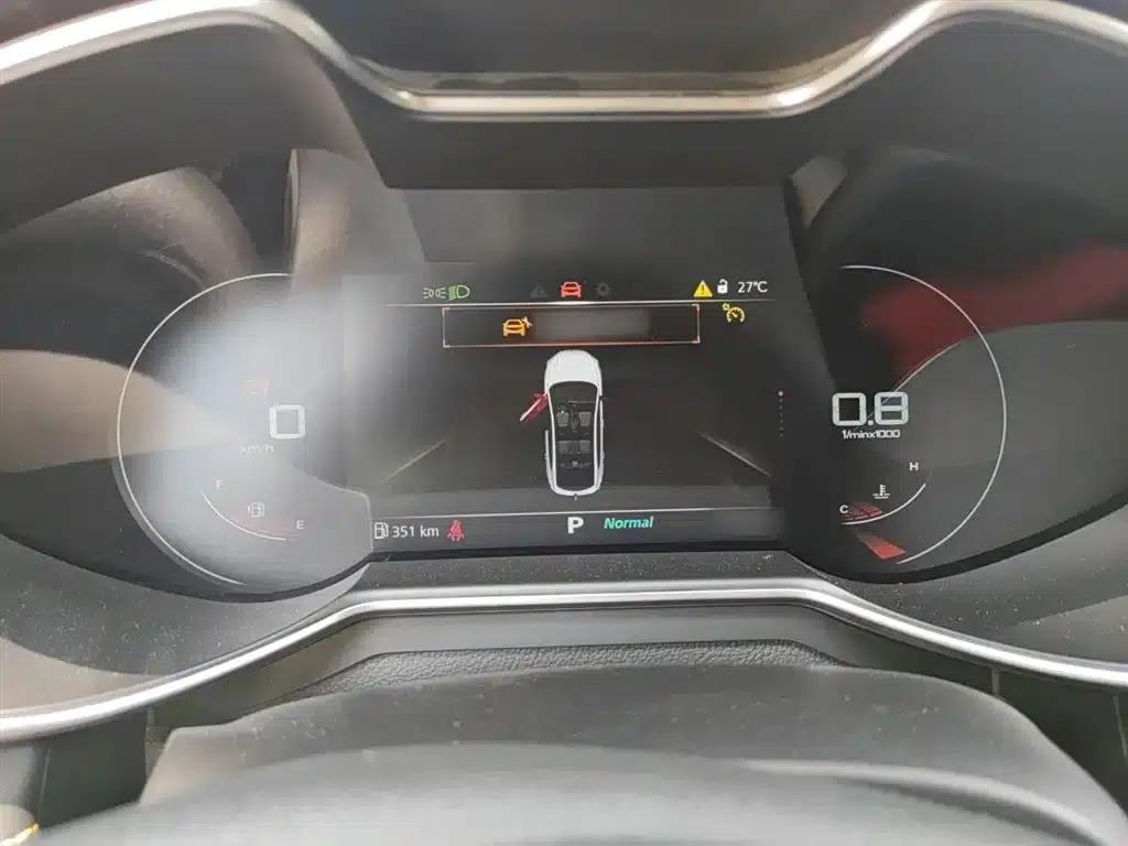 MG6 2021 Pro 1.5T Automatic Trophy Luxury Edition — миниатюра 4