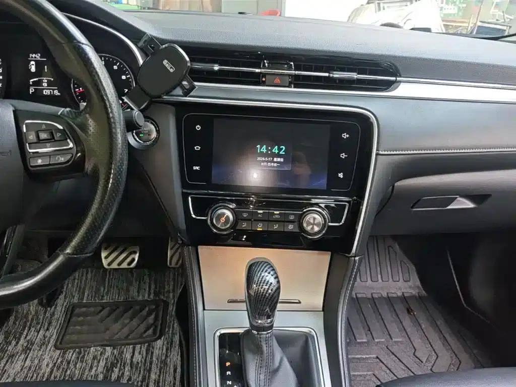 MG6 2017 20T Automatic Luxury Intelligent Edition (National V Emission Standard) — миниатюра 13