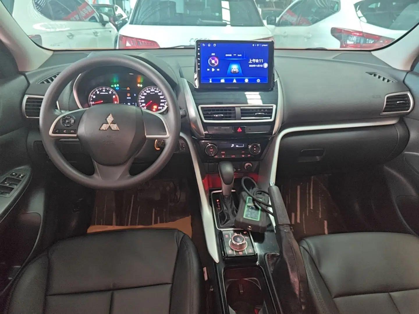 Mitsubishi Eclipse Cross 2018 1.5T CVT Two-Wheel Drive Fearless Edition — миниатюра 13