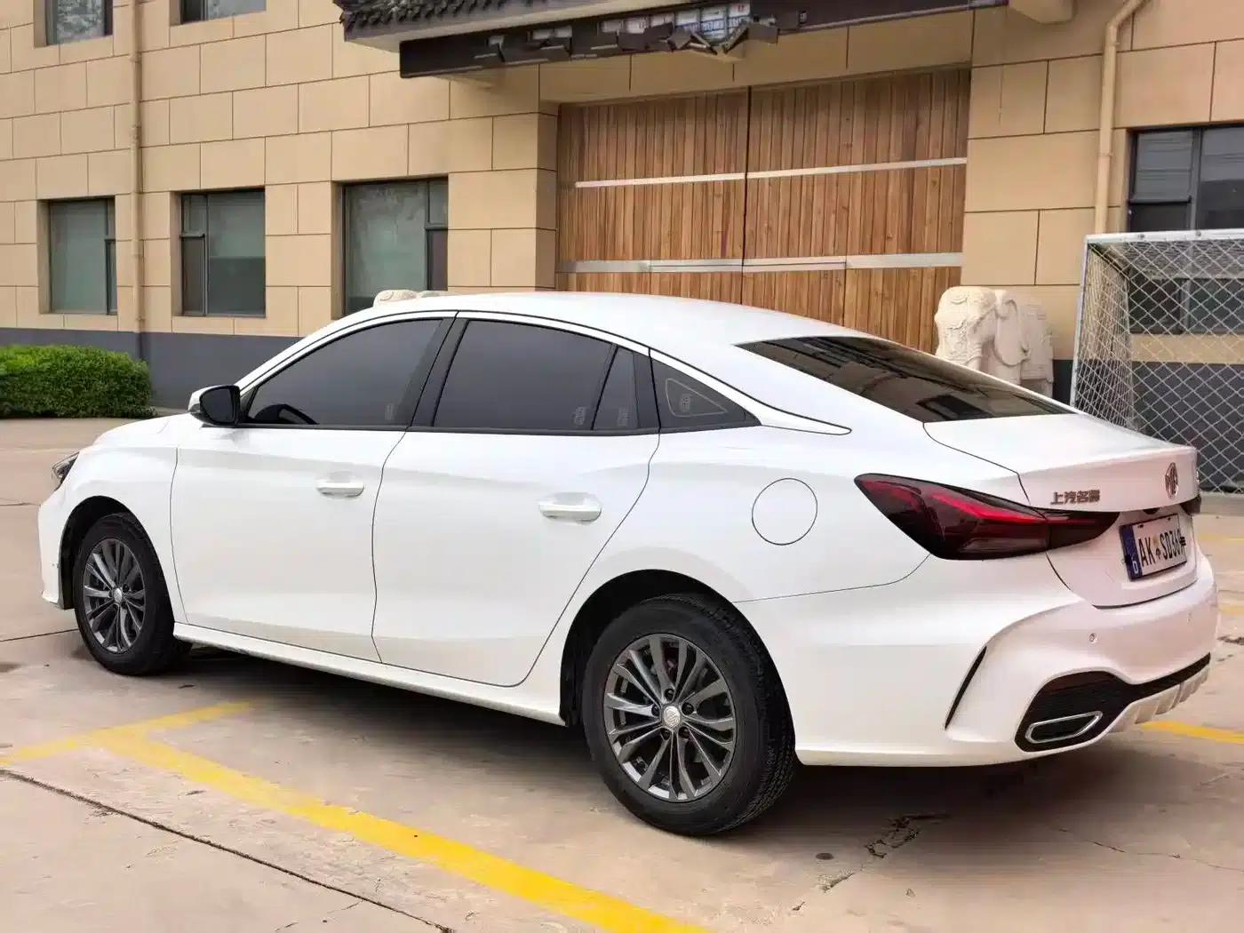 MG5 2026 180DVVT Global Luxury Edition — миниатюра 6