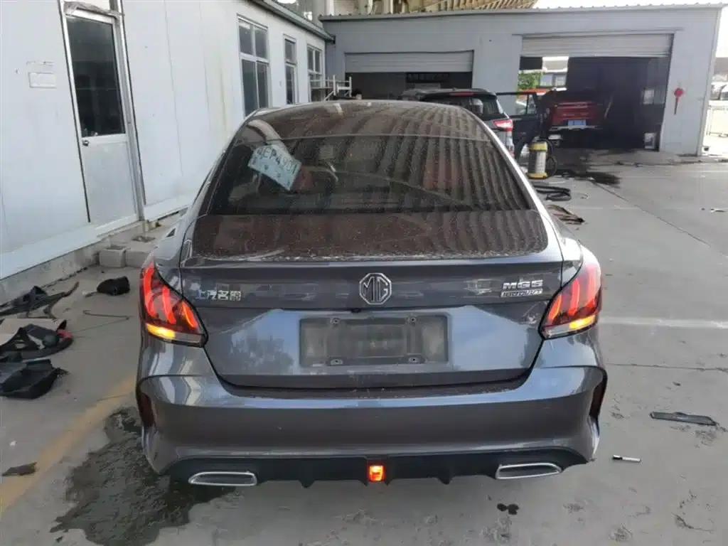 MG5 2021 Facelift 180DVVT CVT Youth Luxury Edition — миниатюра 6