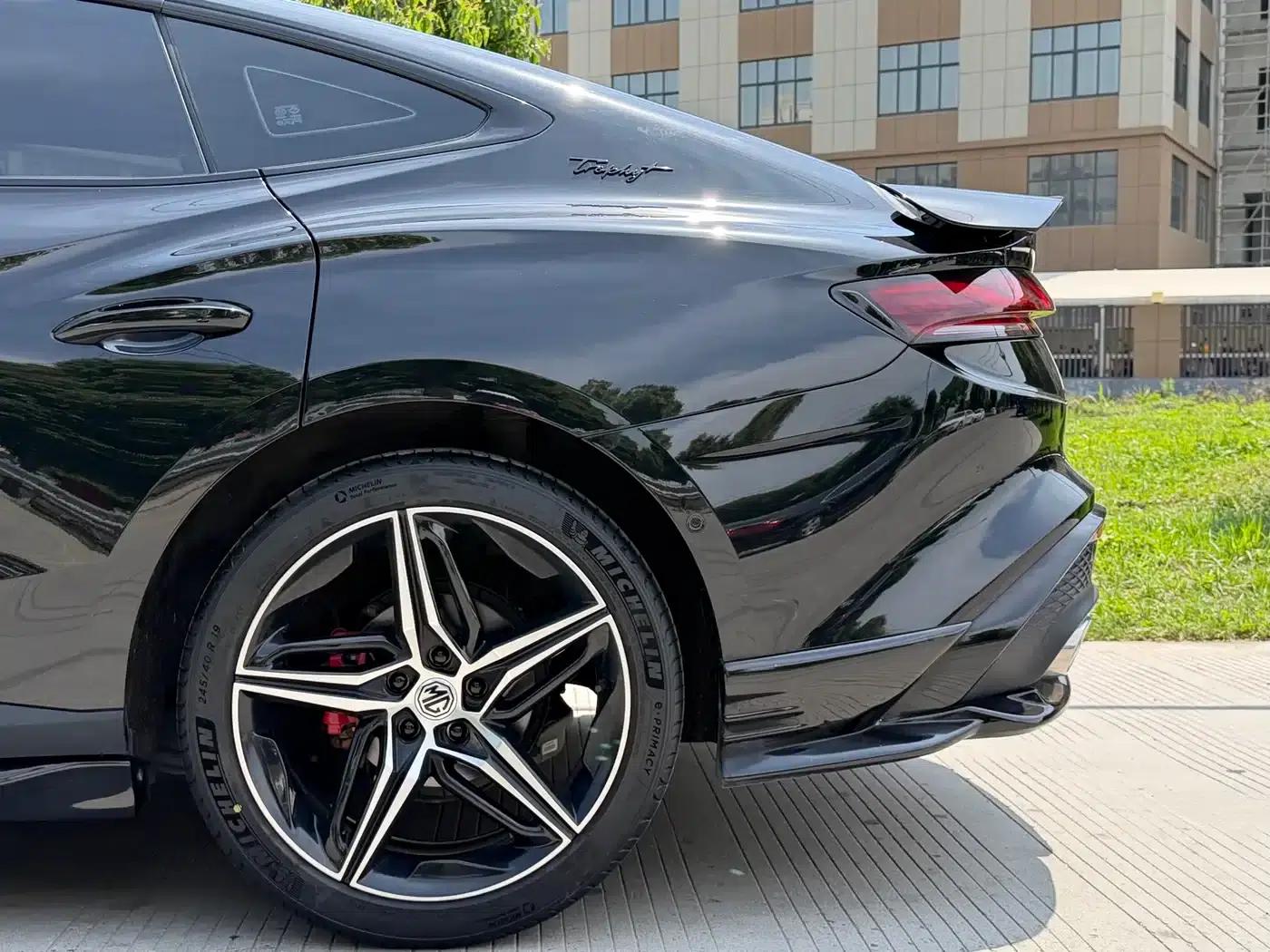 MG7 2025 2.0T Trophy+ Super Sport Edition — миниатюра 2