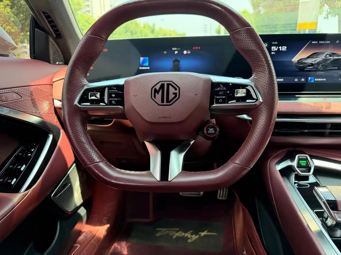 MG7 2025 2.0T Trophy+ Super Sport Edition — миниатюра 4