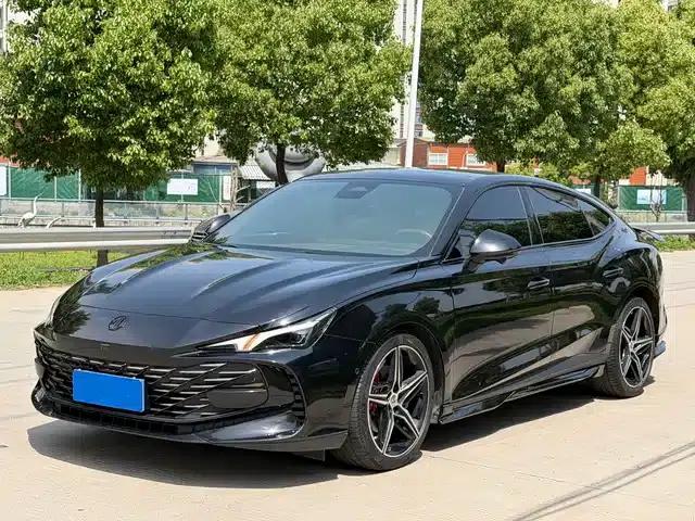 MG7 2025 2.0T Trophy+ Super Sport Edition