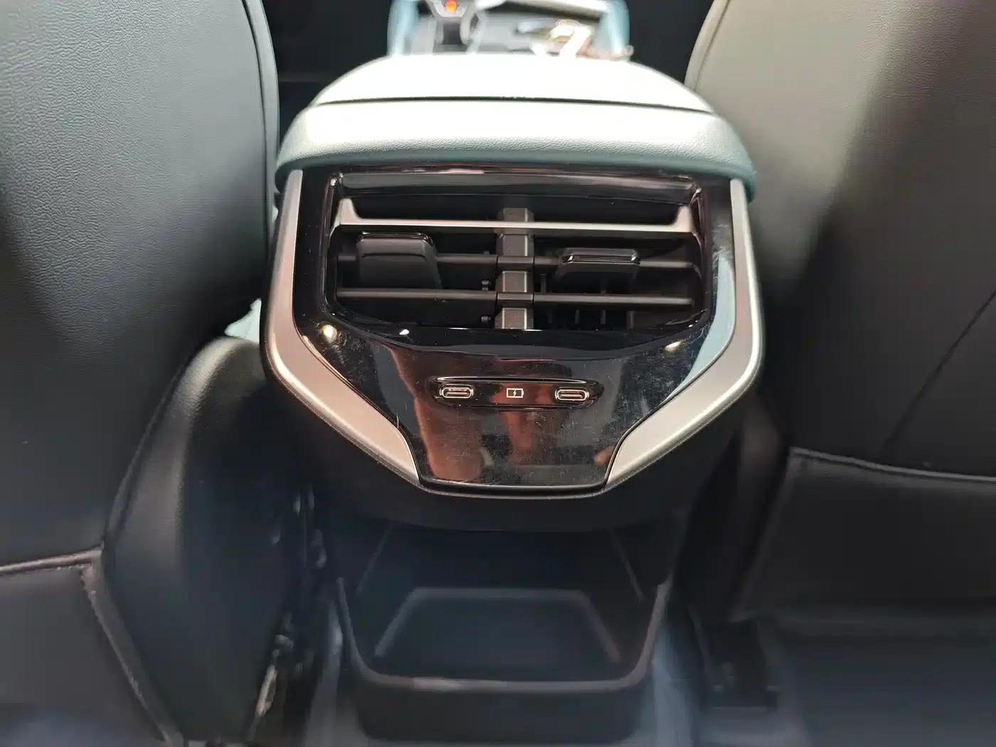 MG7 2025 1.5T 300 DCT Elegant Edition — миниатюра 15