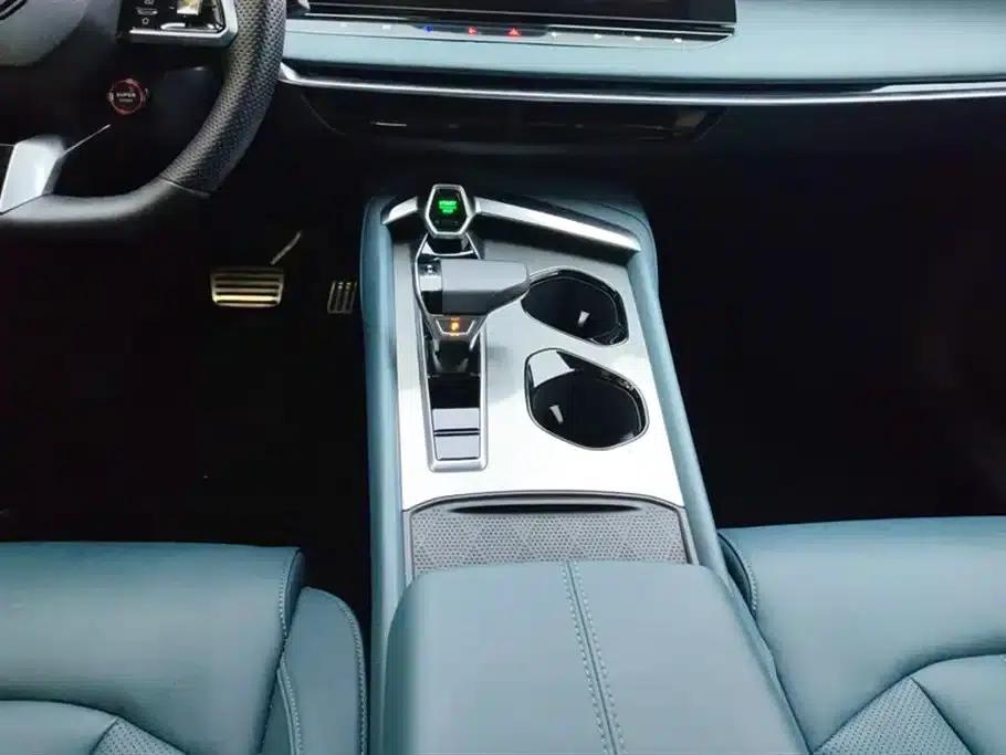 MG7 2023 1.5T DCT Ultimate Luxury Edition — миниатюра 16
