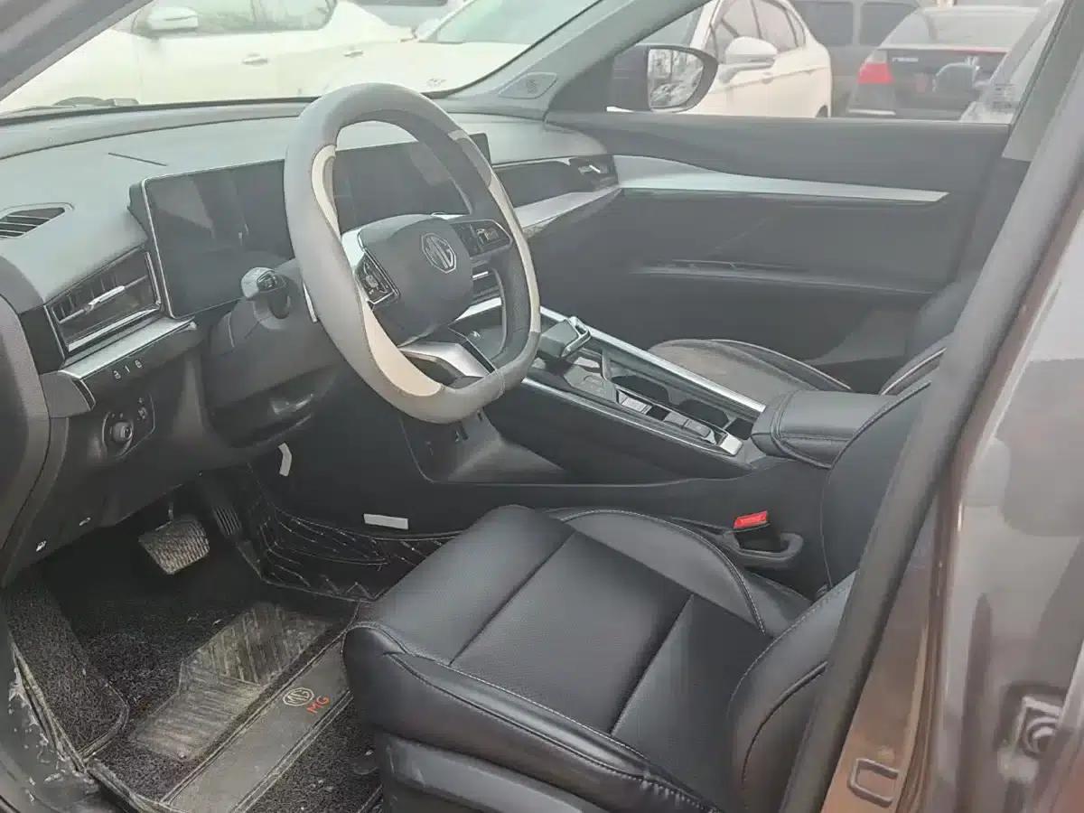 MG5 Scorpio 2022 1.5T Luxury Edition — миниатюра 4