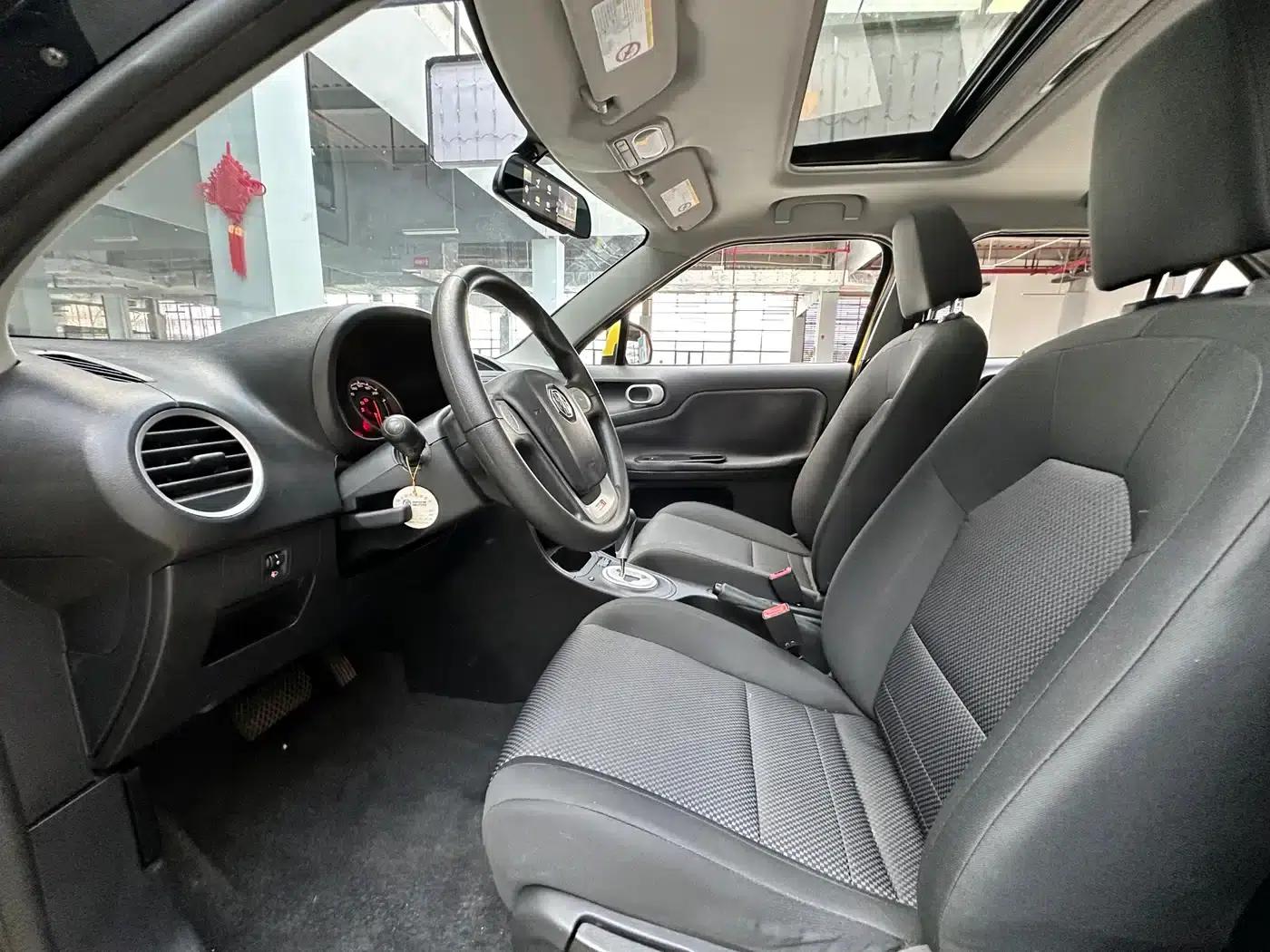 MG3 2014 1.5L AMT Elite Edition — миниатюра 7