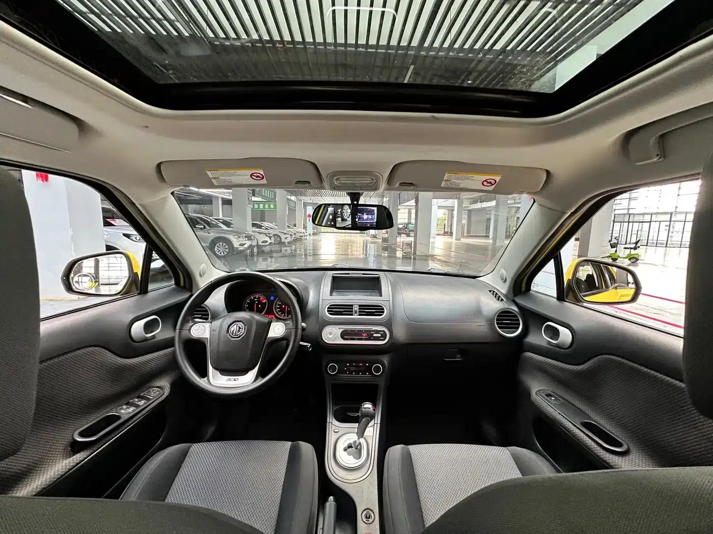 MG3 2014 1.5L AMT Elite Edition — миниатюра 8
