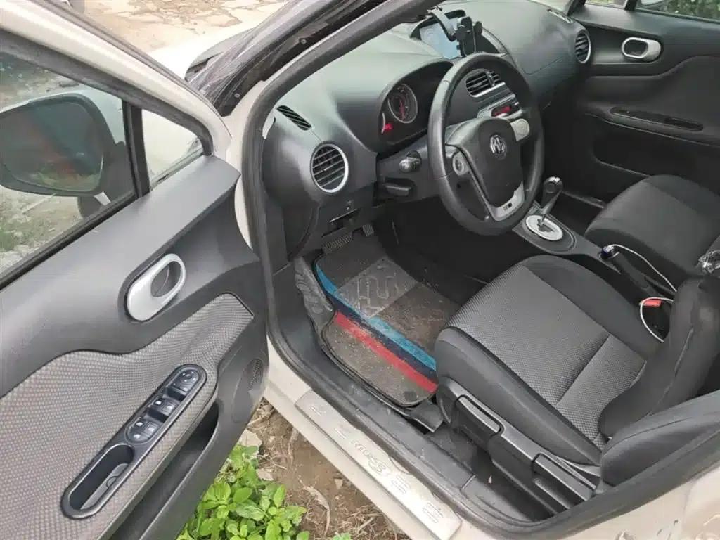 MG3 2014 1.5L AMT Elite Edition — миниатюра 16