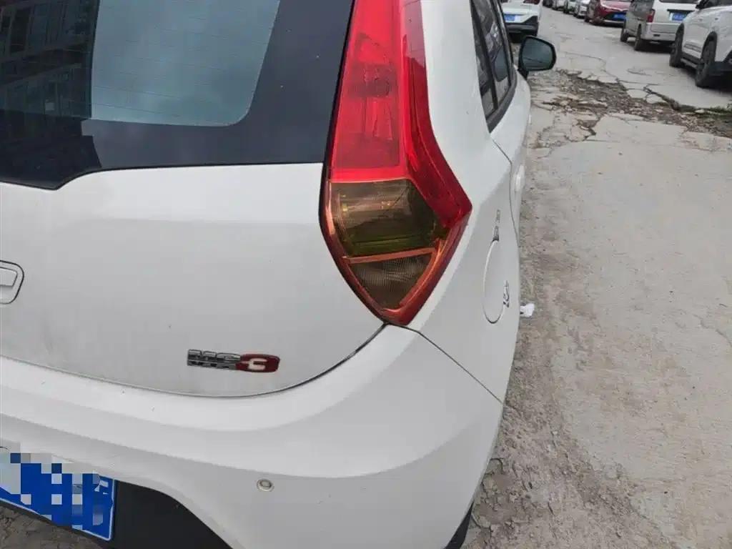MG3 2014 1.5L AMT Elite Edition — миниатюра 8