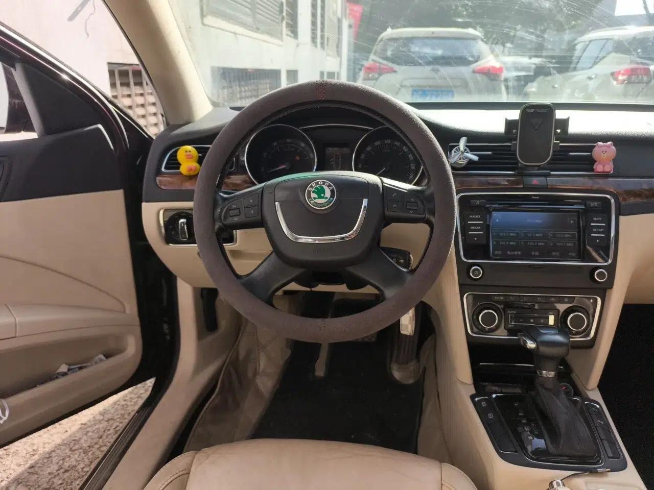 Skoda Superb 2012 1.8TSI Automatic Prestige Edition — миниатюра 11