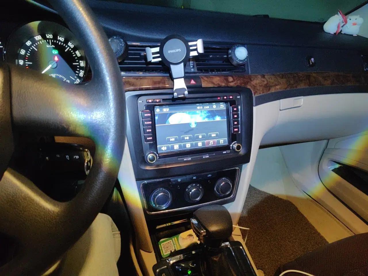 Skoda Superb 2012 1.8TSI Automatic Elegant Edition — миниатюра 14