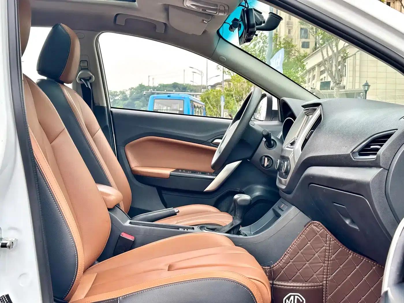 2016 Ford GT 1.5T Automatic Value Luxury Edition — миниатюра 23