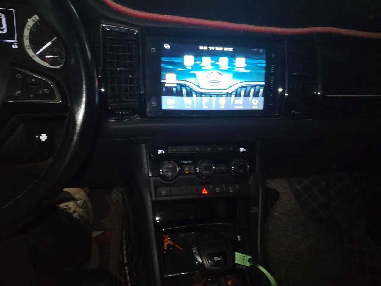 Skoda Kodiaq 2018 TSI330 5-Seater Two-Wheel-Drive Luxury Enjoyment Edition — миниатюра 14