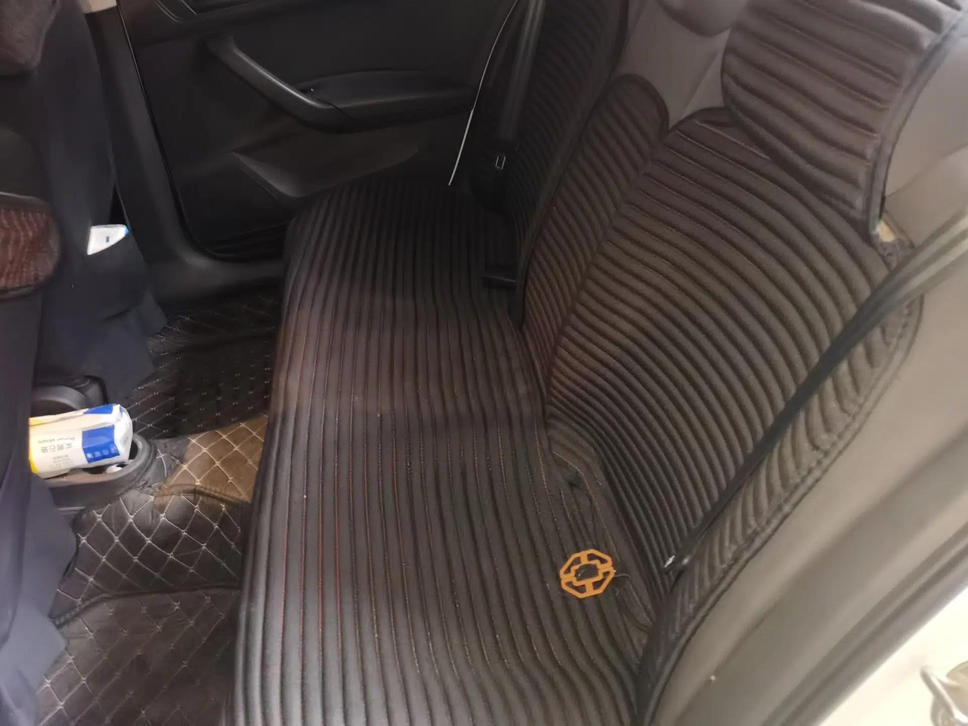 Skoda Rapid 2020 1.5L Automatic Standard Edition — миниатюра 18