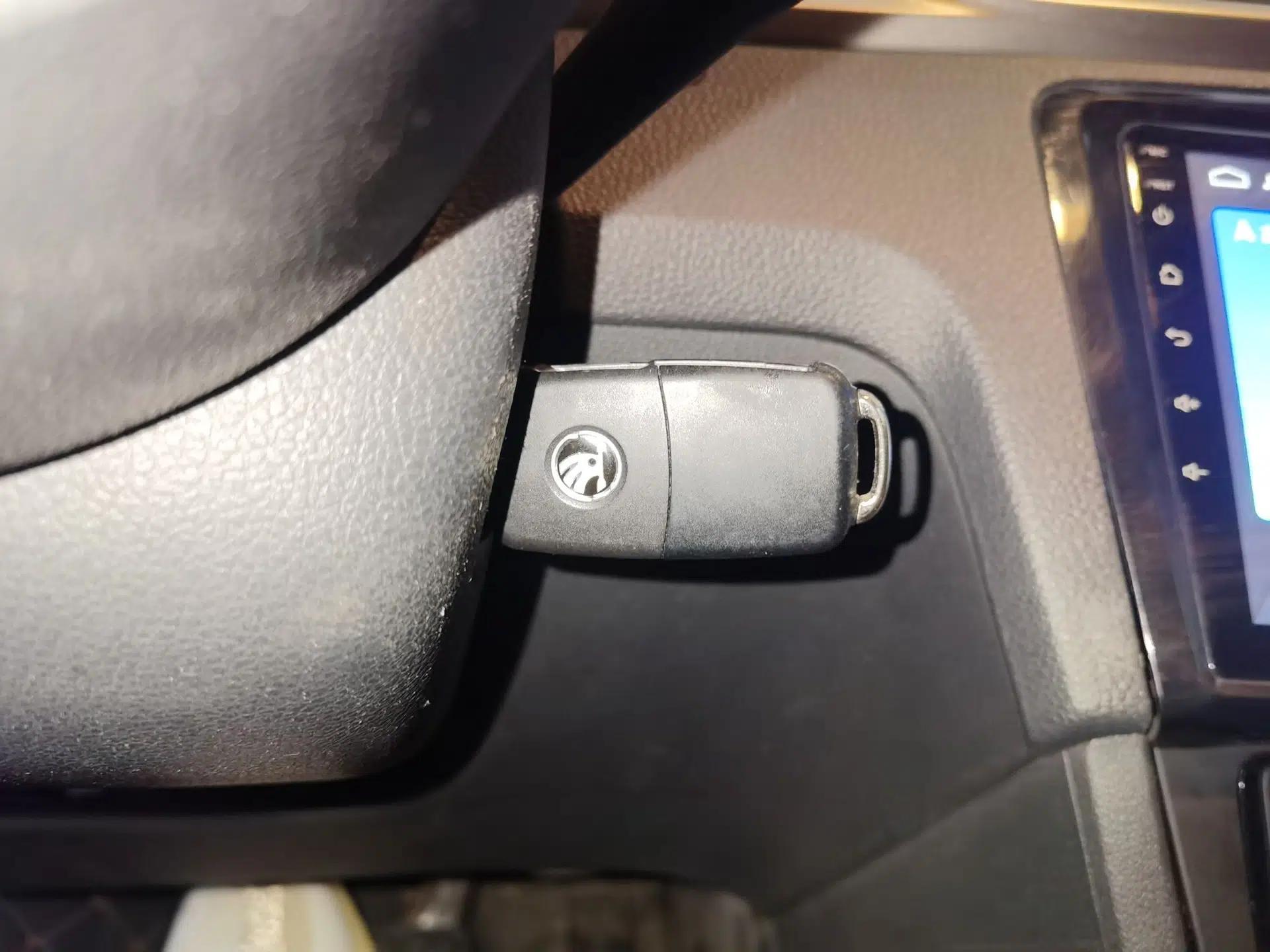 Skoda Rapid 2020 1.5L Automatic Standard Edition — миниатюра 9