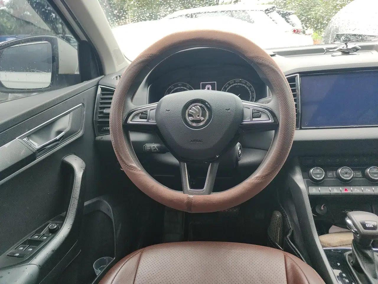 Skoda Karoq 2019 TSI280 SmartDrive Luxury Edition China V Standard — миниатюра 11
