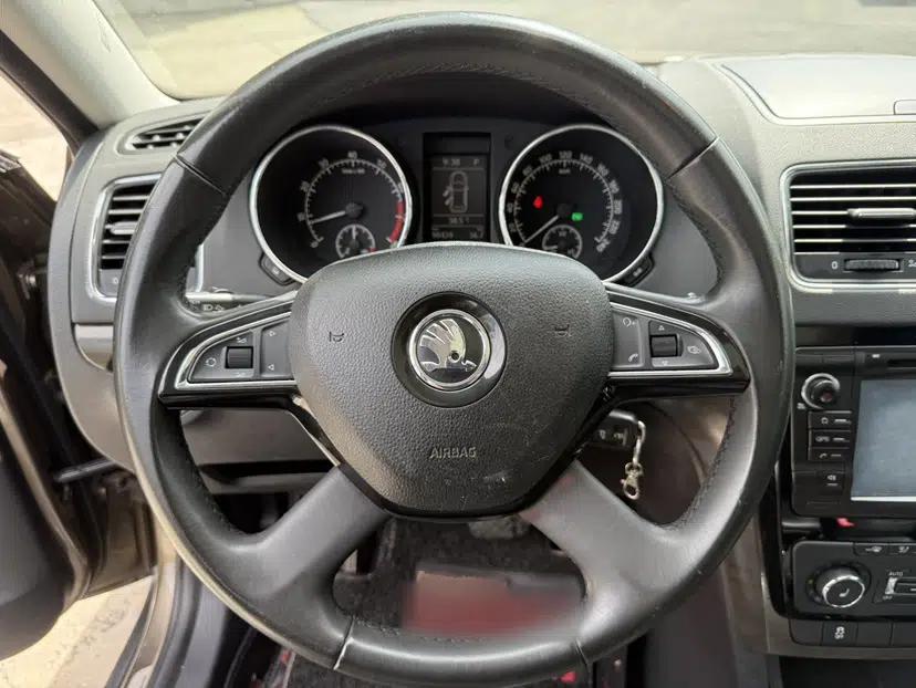 Skoda Yeti 2014 1.4TSI DSG All-Wheel Drive Version — миниатюра 13