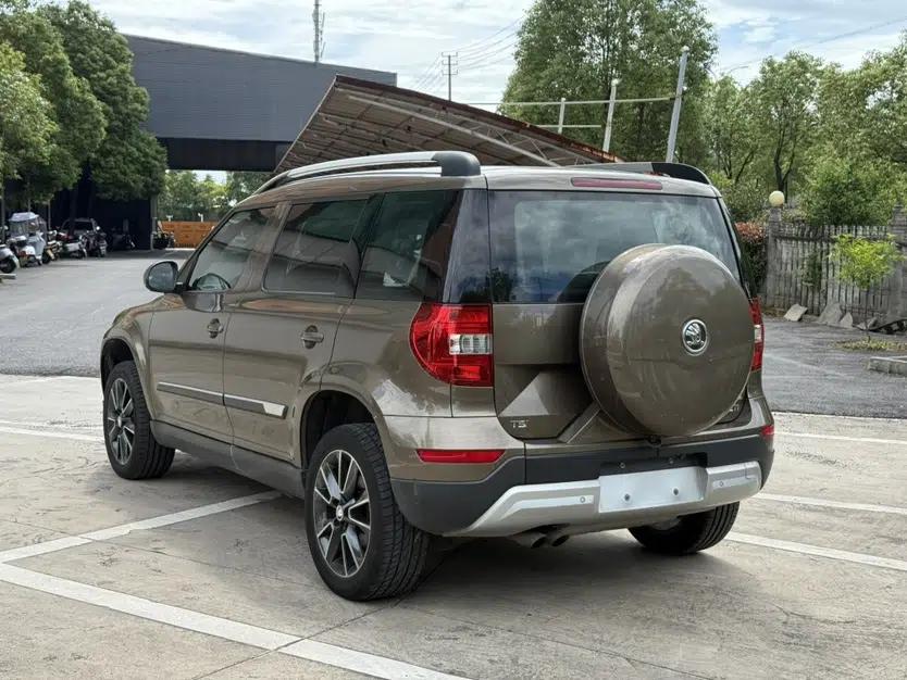 Skoda Yeti 2014 1.4TSI DSG All-Wheel Drive Version — миниатюра 8