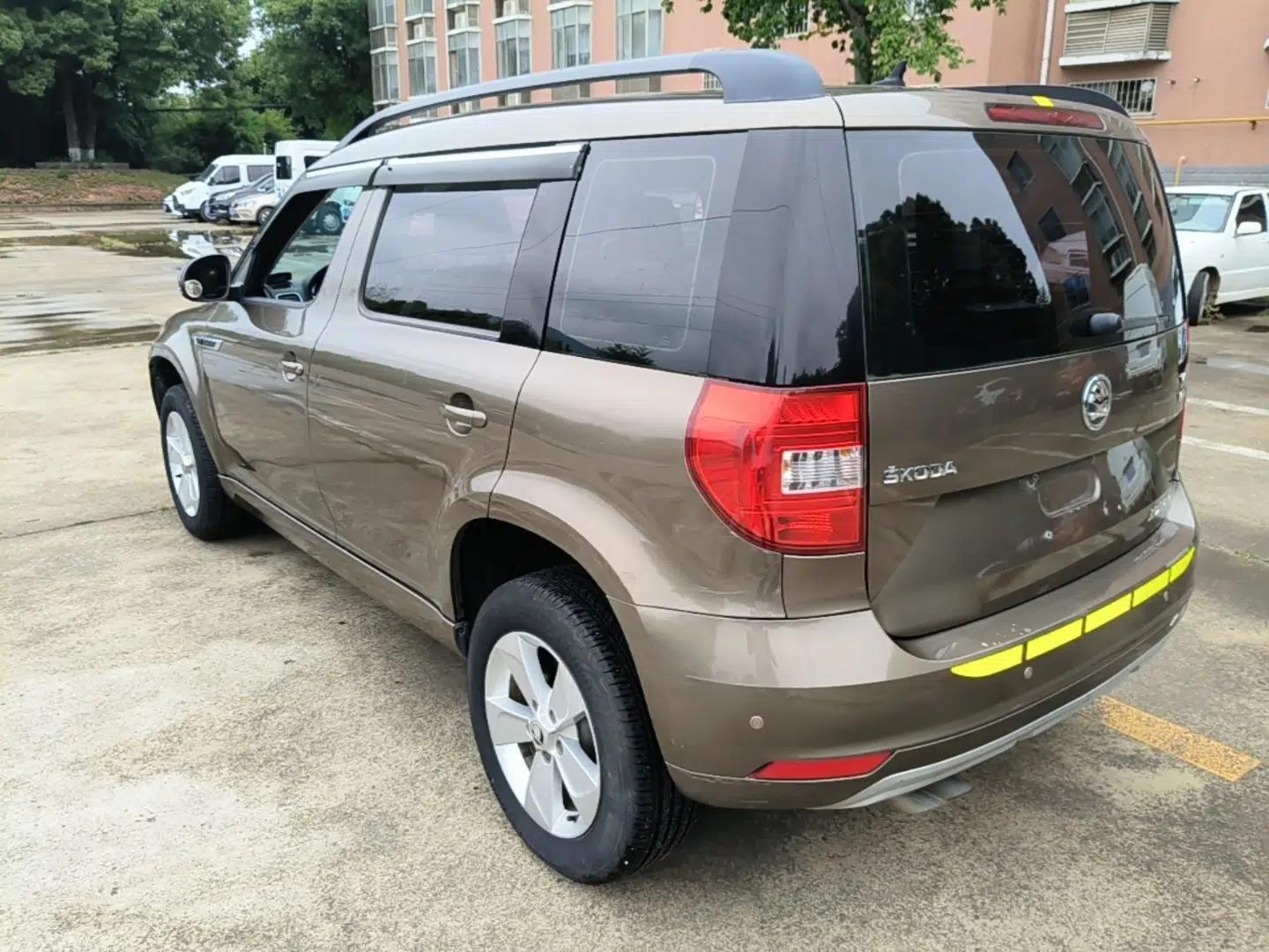 Skoda Yeti 2017 TSI280 DSG Advanced Edition — миниатюра 4
