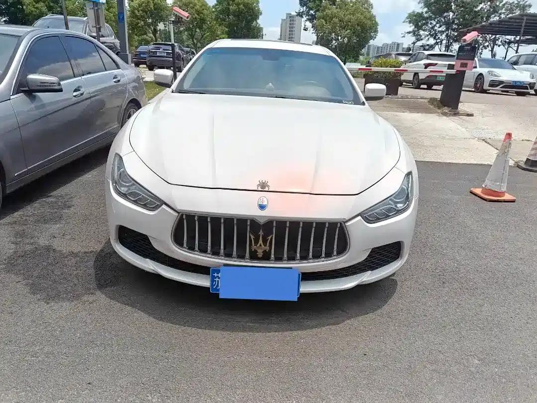 2014 Ghibli 3.0T Standard Edition — миниатюра 2
