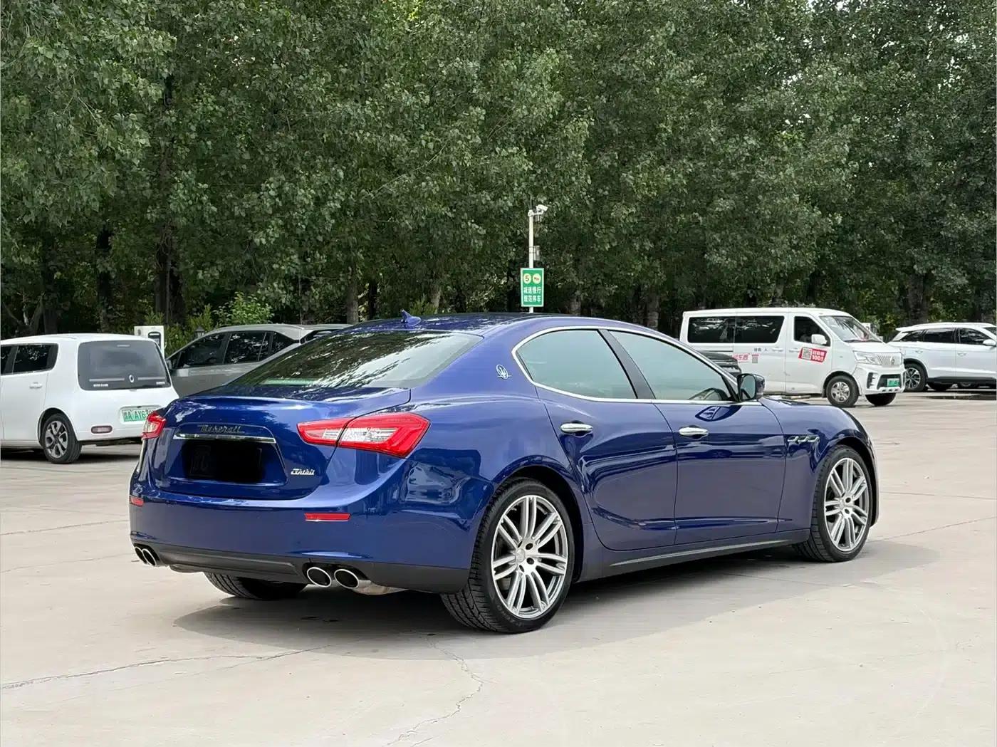2014 Ghibli 3.0T Standard Edition — миниатюра 17