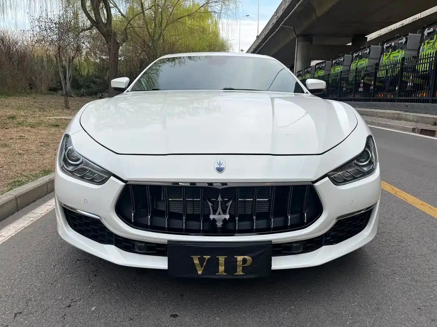2022 Ghibli 2.0T GT Sport Edition — миниатюра 2