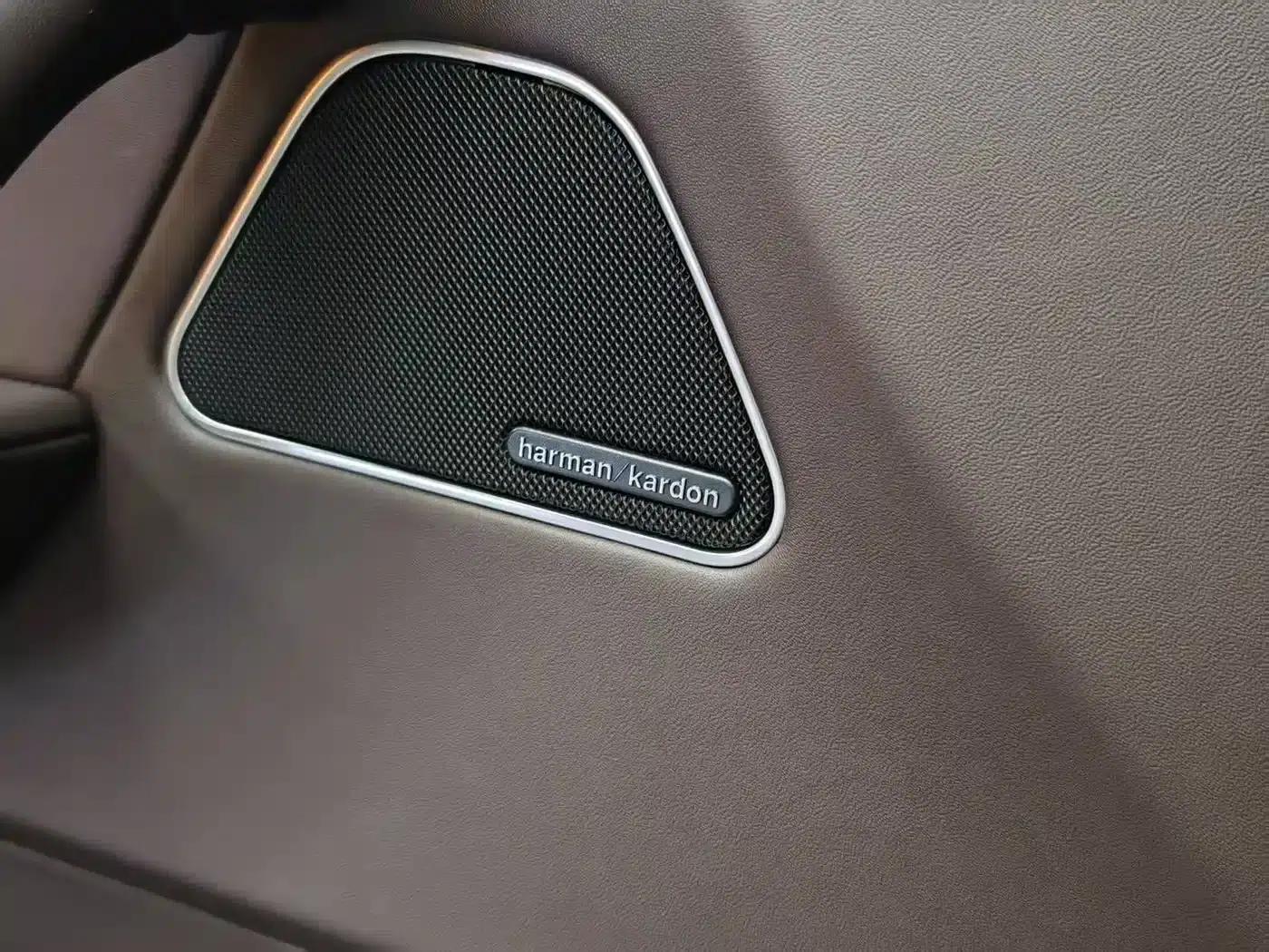 2016 Levante 3.0T Standard Edition — миниатюра 13