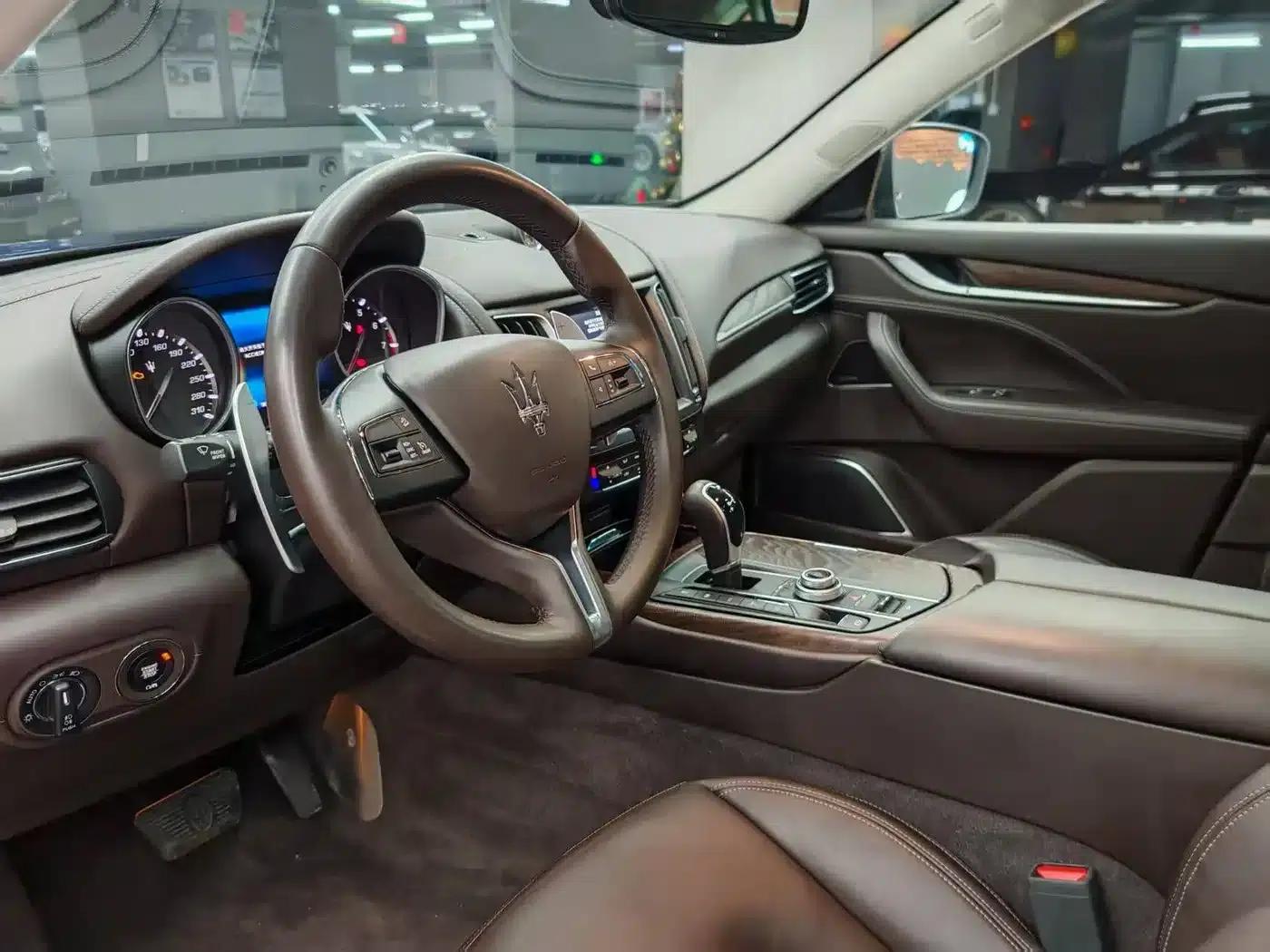2016 Levante 3.0T Standard Edition — миниатюра 14