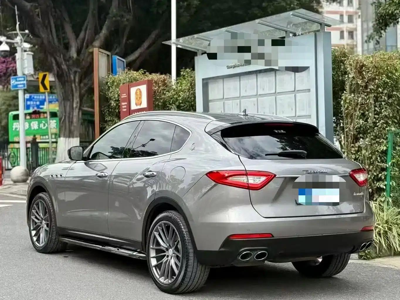 2016 Levante 3.0T Standard Edition — миниатюра 3