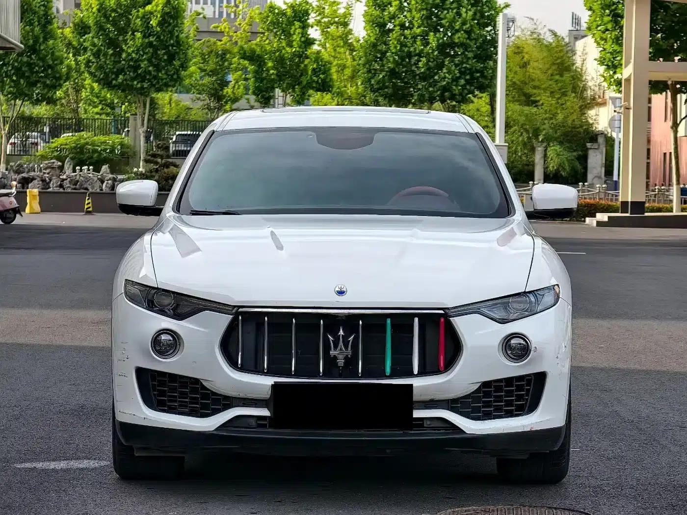 2016 Levante 3.0T Standard Edition — миниатюра 1