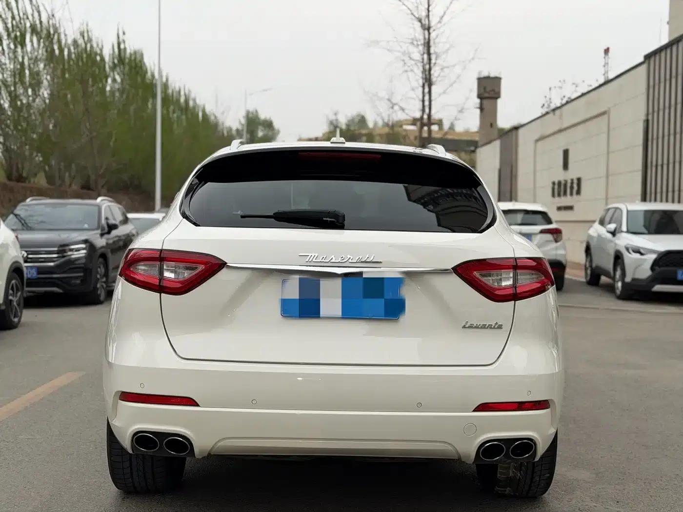 2016 Levante 3.0T Standard Edition — миниатюра 5