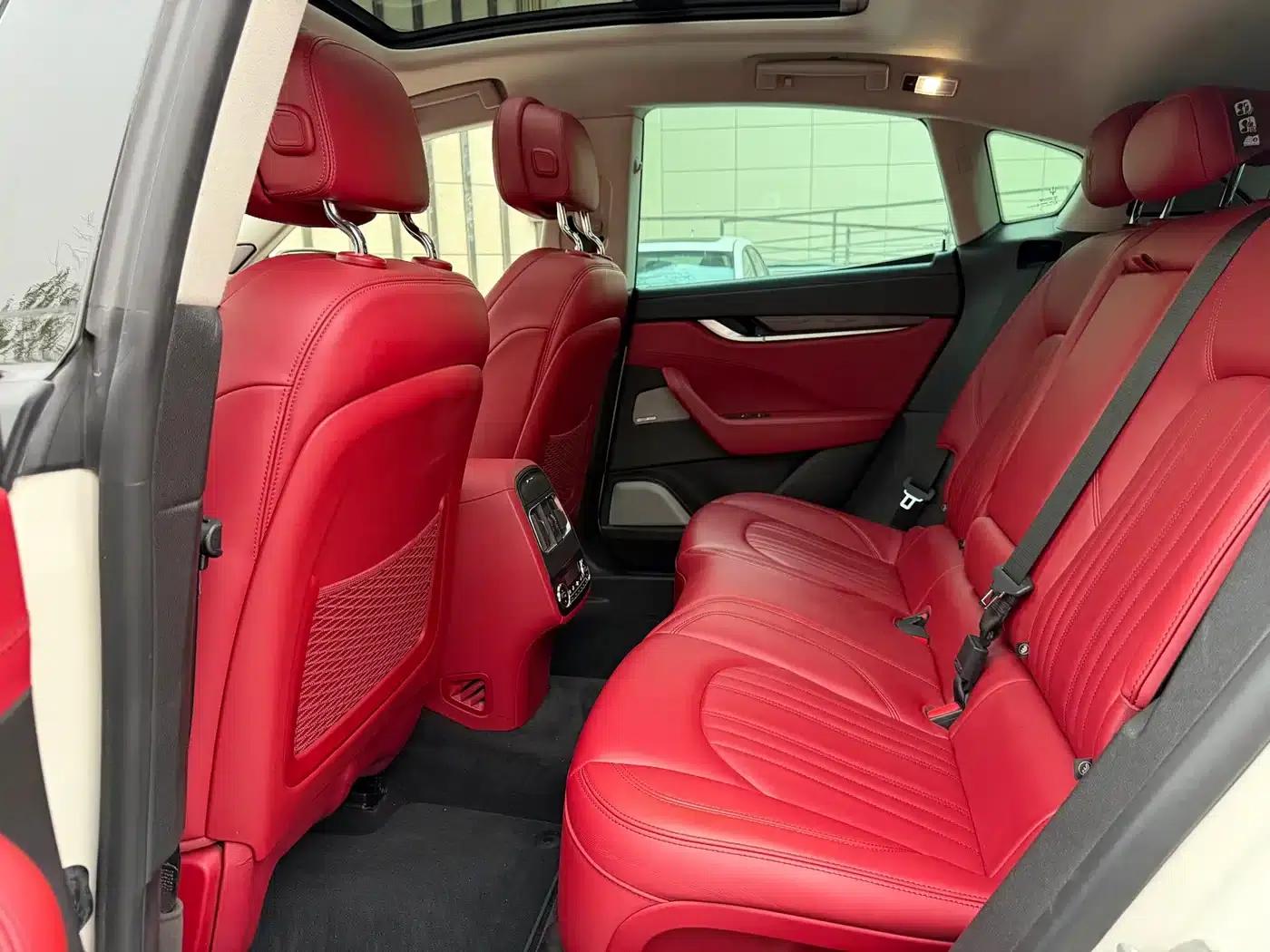 2016 Levante 3.0T Standard Edition — миниатюра 9