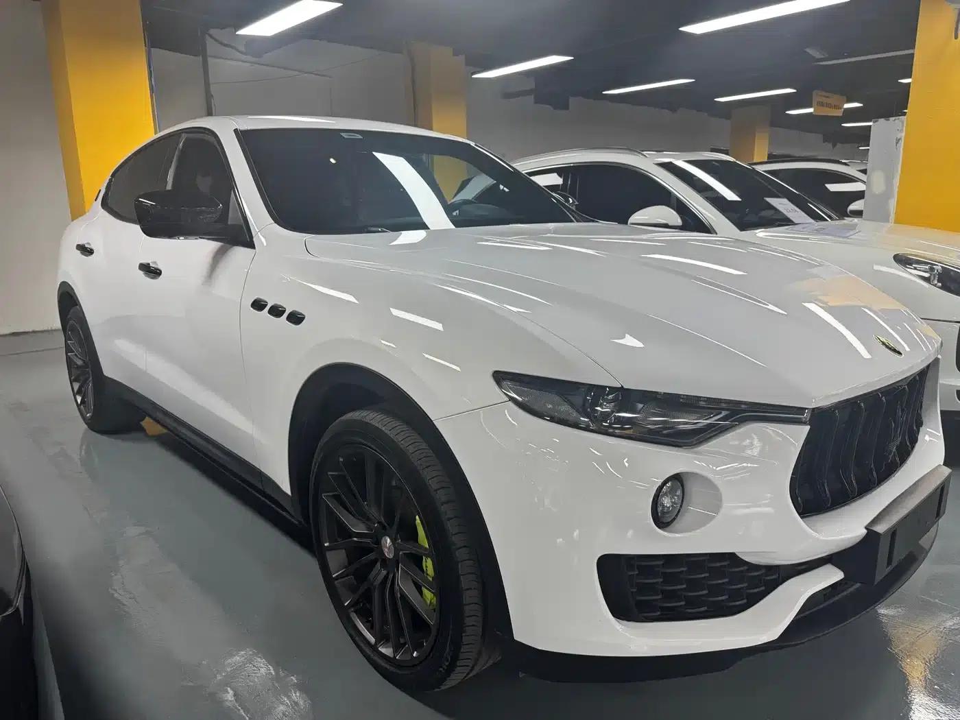 2018 Levante 3.0T Classic Edition — миниатюра 3