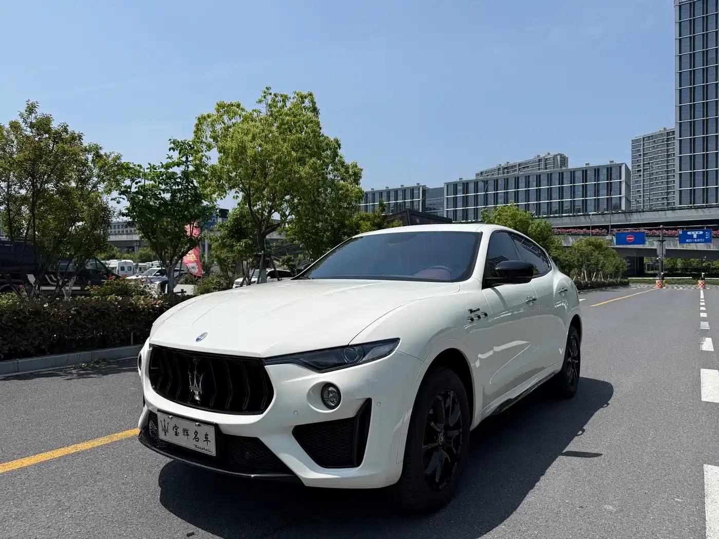 2021 Levante 3.0T Standard Edition — миниатюра 1