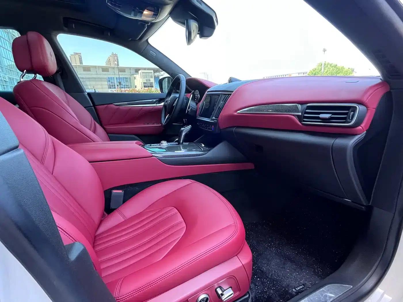 2021 Levante 3.0T Standard Edition — миниатюра 4