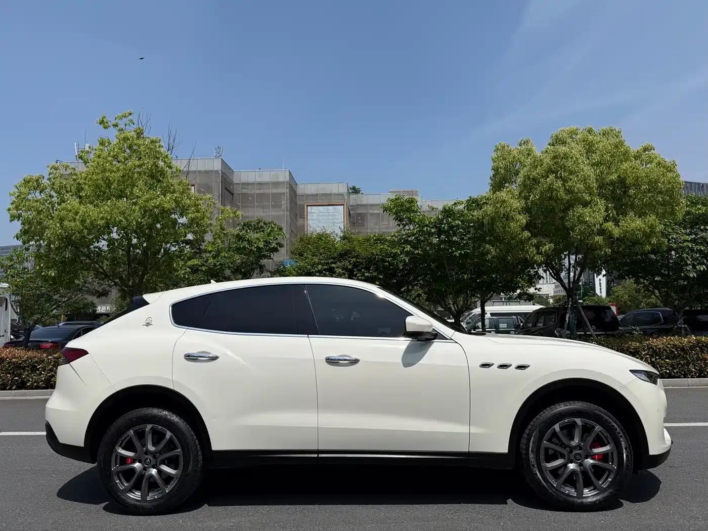 2021 Levante 3.0T Standard Edition — миниатюра 7