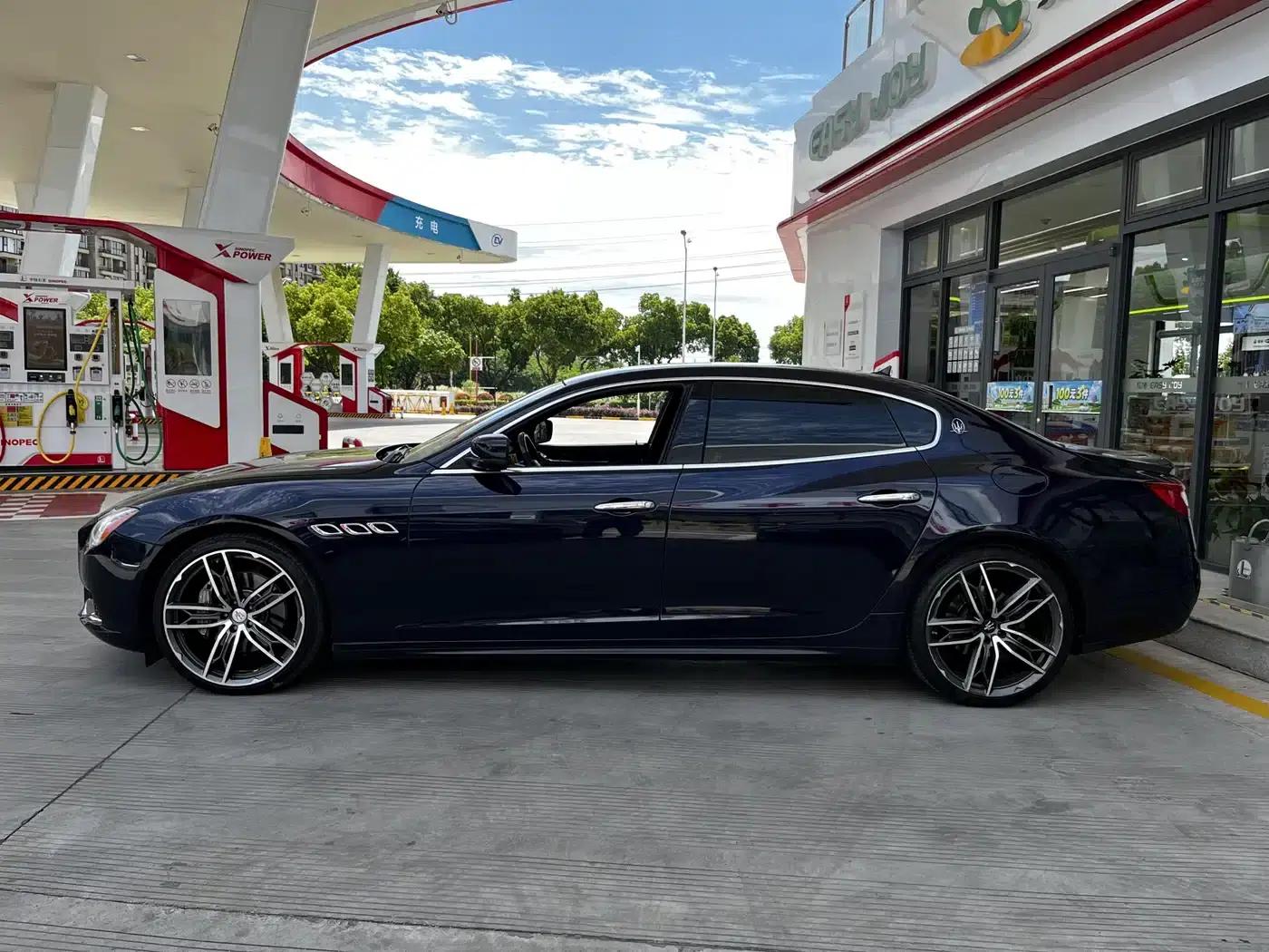 Presidential Edition 2015 3.0T Standard Edition — миниатюра 4