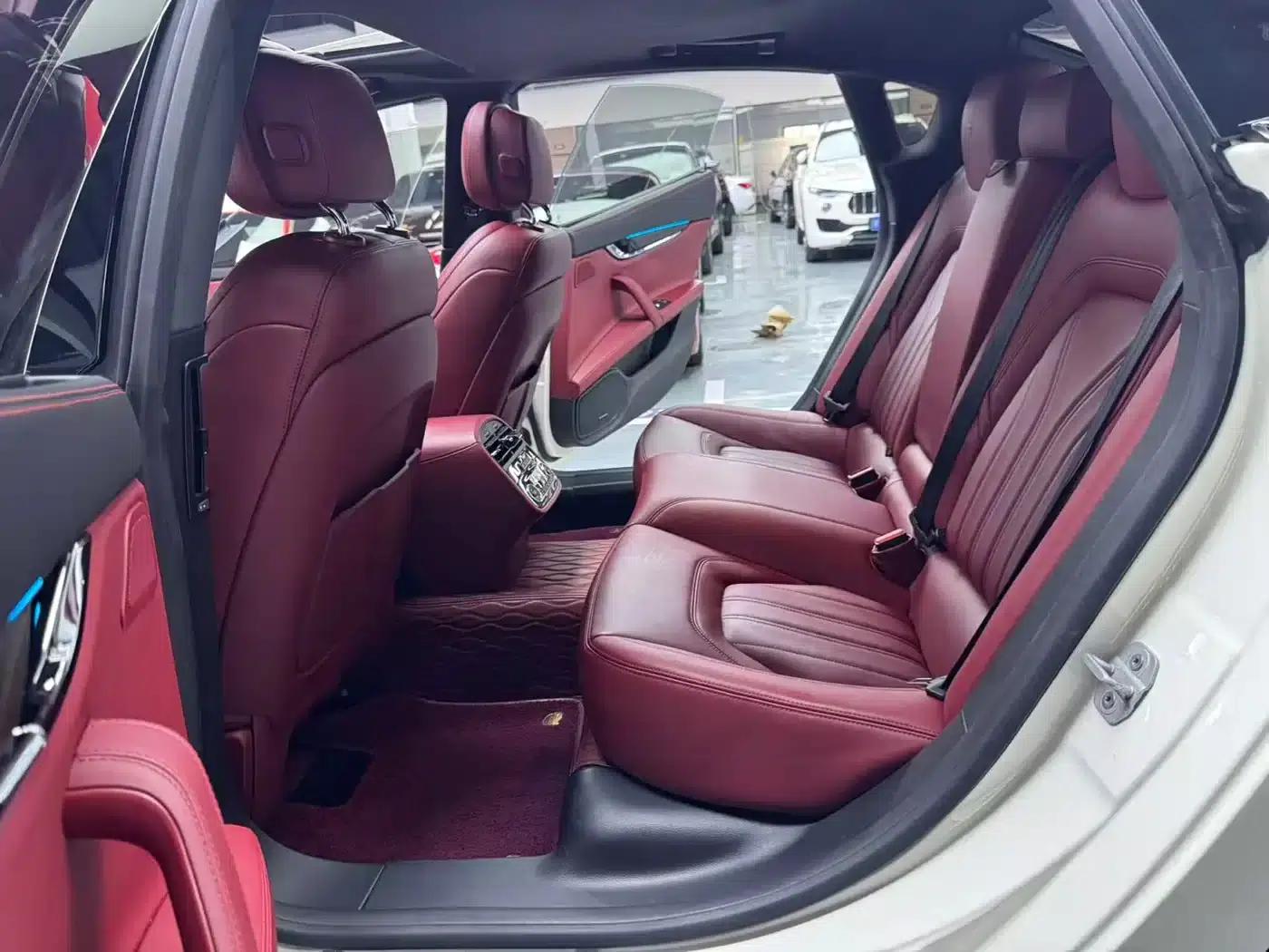 Presidential Edition 2017 3.0T Standard Edition — миниатюра 16