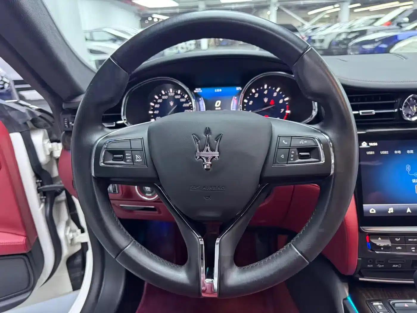 Presidential Edition 2017 3.0T Standard Edition — миниатюра 8
