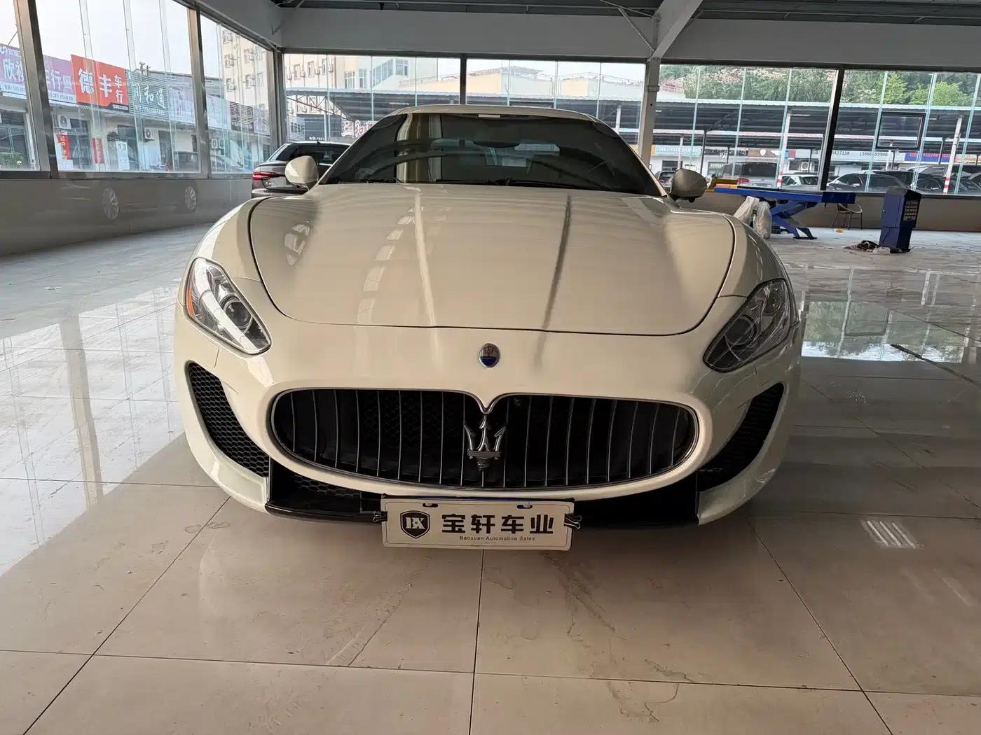 GranTurismo 2012 4.7L MC Stradale — миниатюра 2
