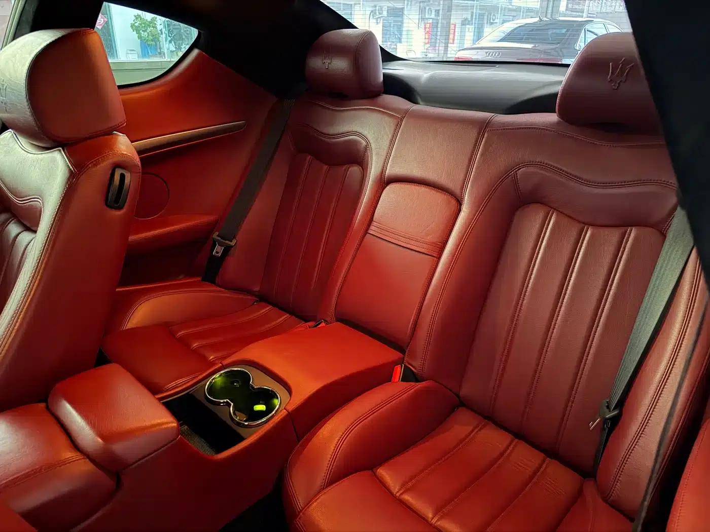 GranTurismo 2012 4.7L MC Stradale — миниатюра 7