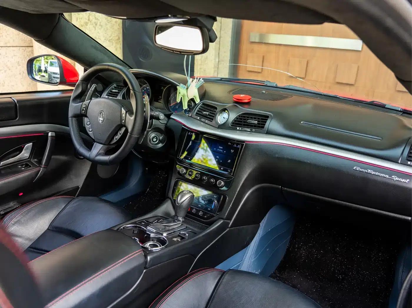 GranTurismo 2013 4.7L Sport Automatic — миниатюра 32