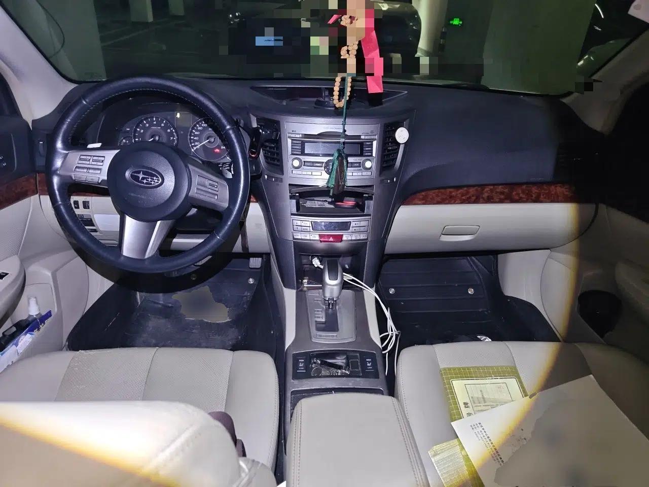 Subaru Outback 2011 2.5i Luxury Edition — миниатюра 10