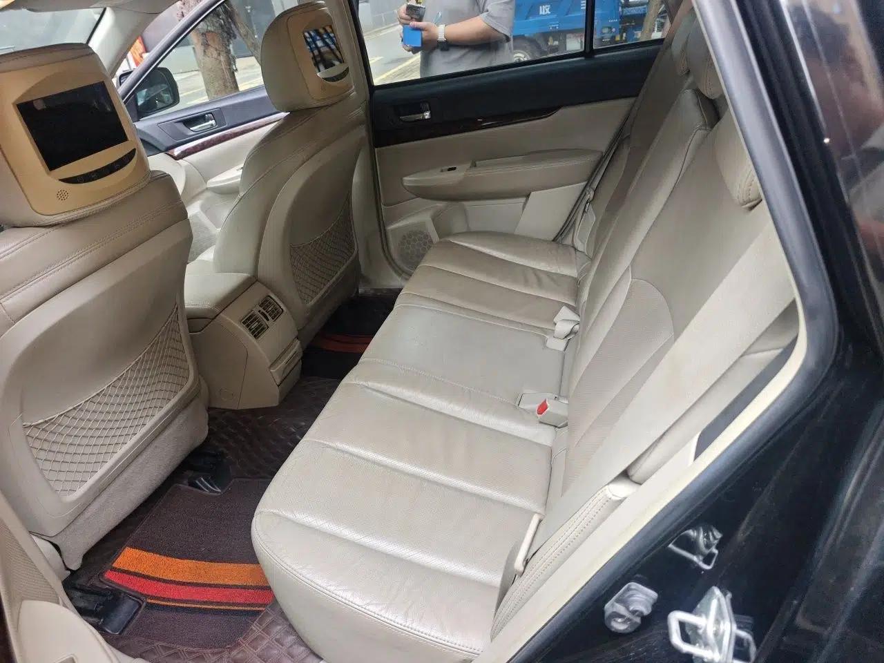 Subaru Outback 2012 2.5i Luxury Edition — миниатюра 18