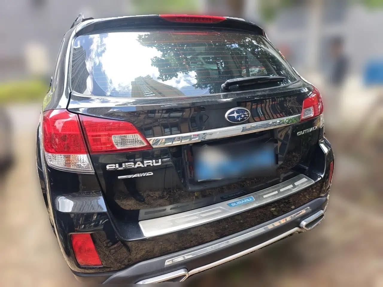 Subaru Outback 2012 2.5i Luxury Edition — миниатюра 5