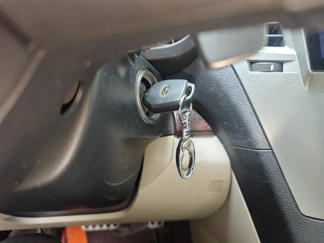 Subaru Outback 2012 2.5i Luxury Edition — миниатюра 9
