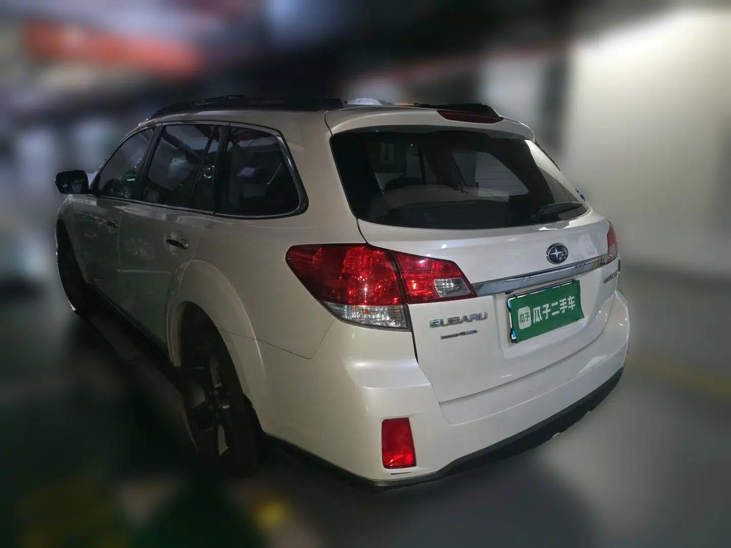 Subaru Outback 2014 2.5i Yashang Smart Edition — миниатюра 4